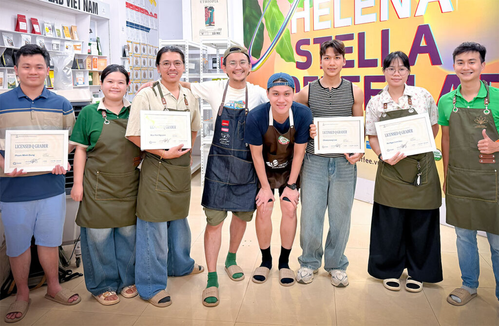 Chanyoung Lee's Q Grader Certificate Ceremony in Viet Nam